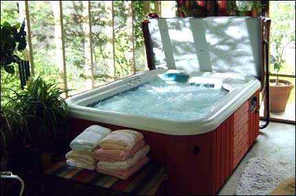 Private Hot Tub Jucuzzi 2 Wee Cottages Fredericksburg Tx